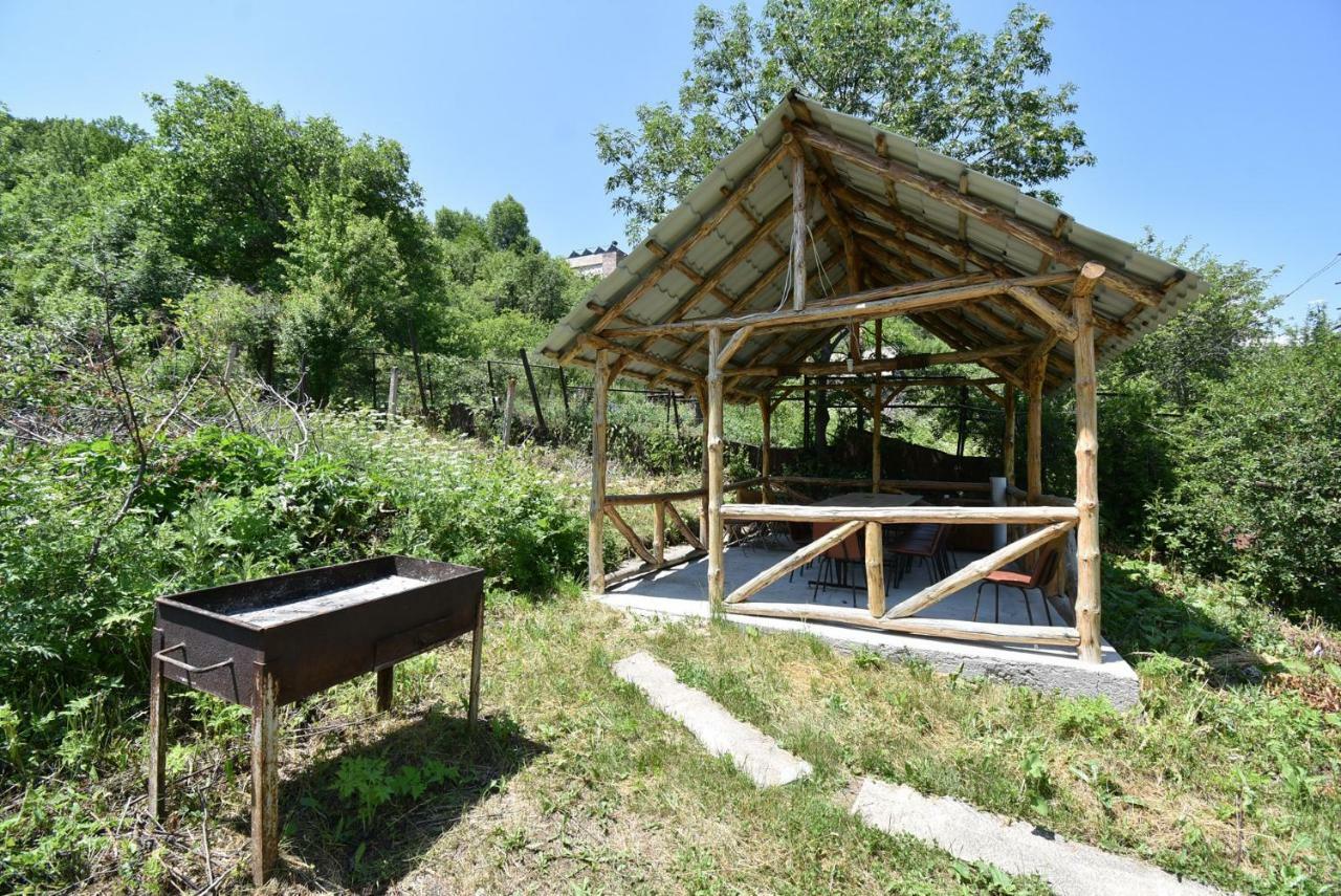Guest House Arsan Tsaghkadzor Exterior photo