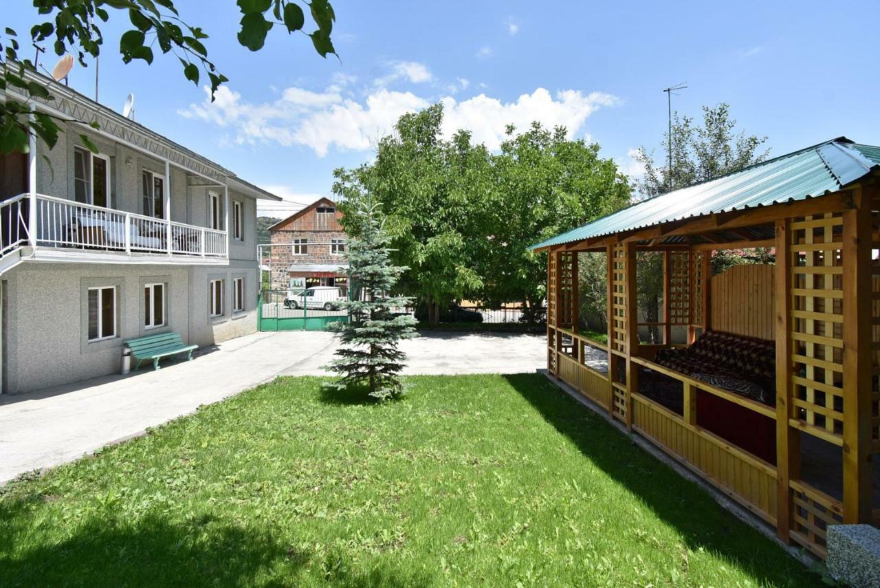 Guest House Arsan Tsaghkadzor Exterior photo